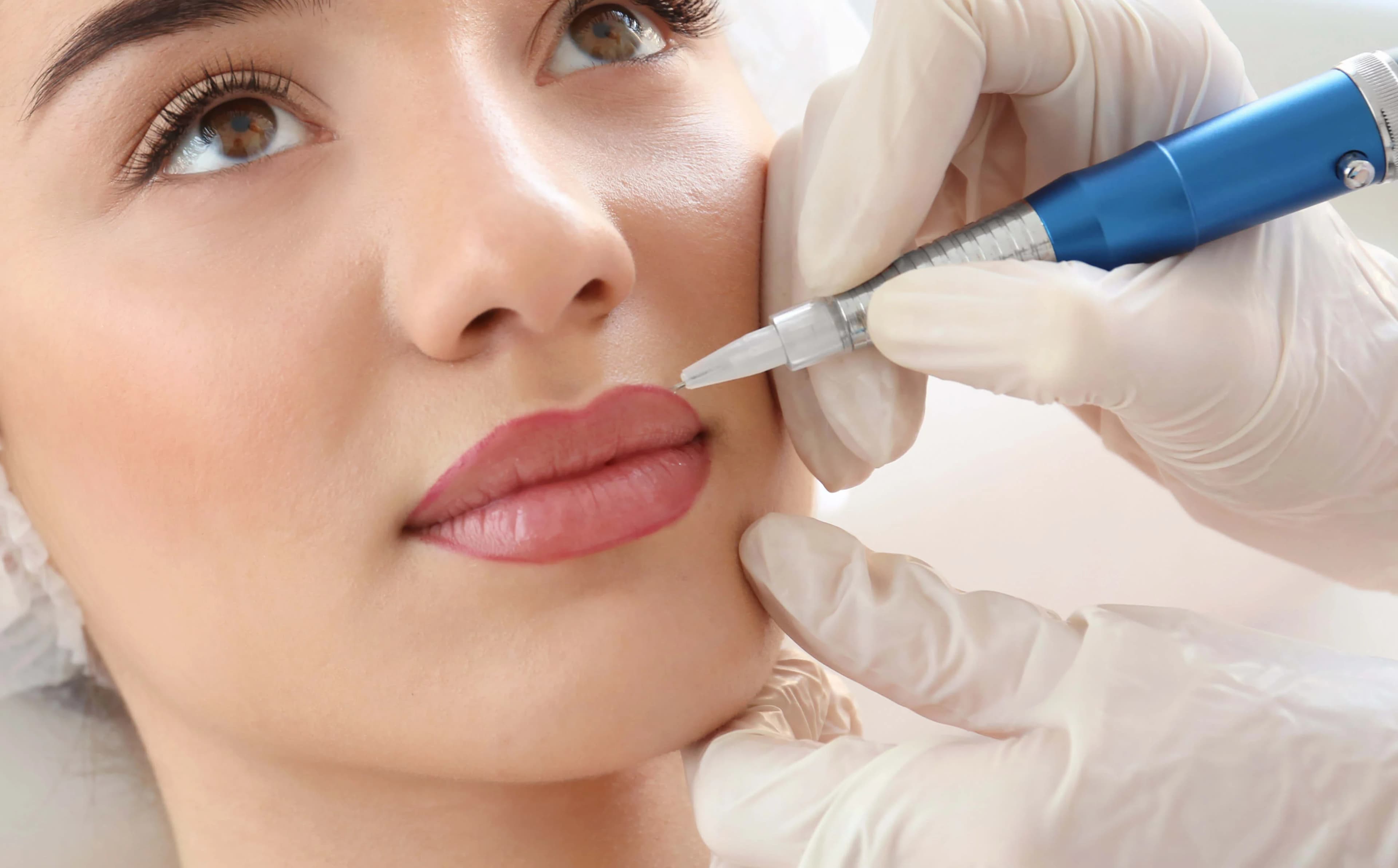 Lip micropigmentation session